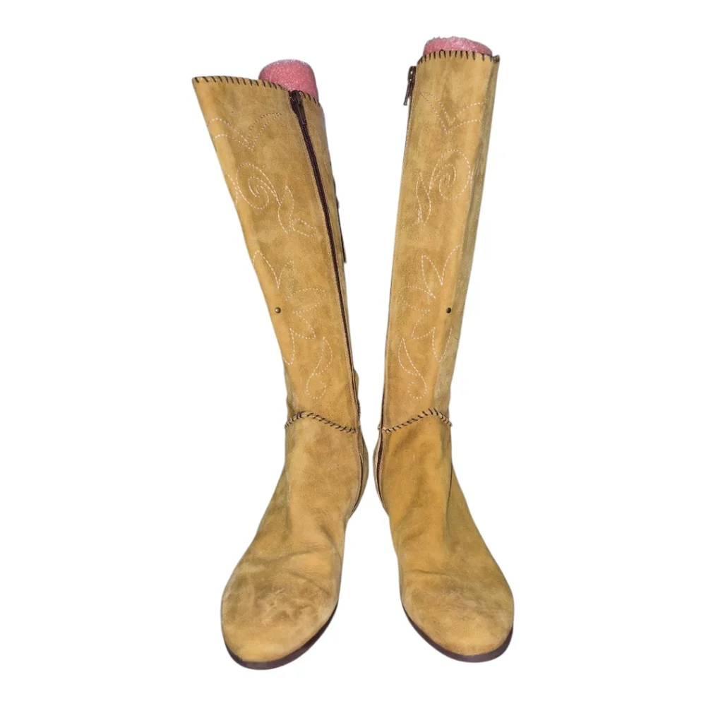 Progetto Women’s Leather Suede Knee High Boots Mustard Yellow Embroidered Wester